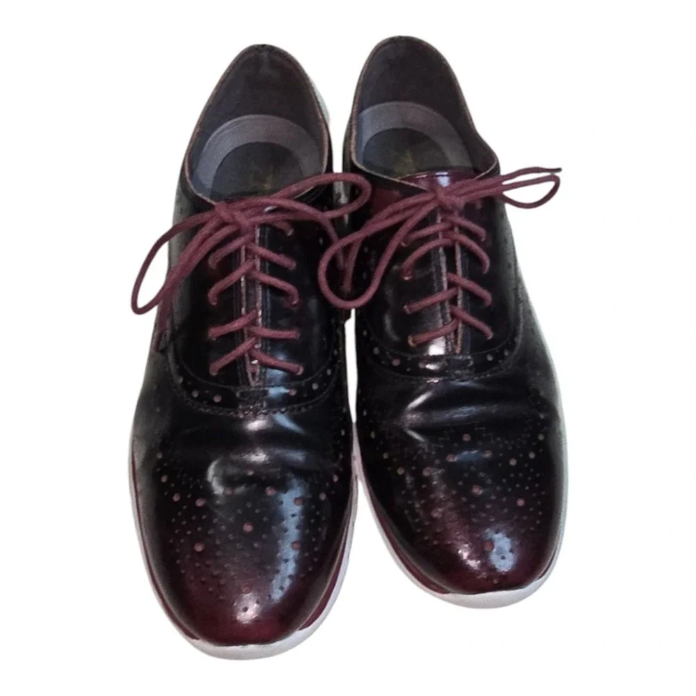 Cole Haan Zerogrand Wingtip Oxford Dress Shoes Burgundy Leather‎ Perforated